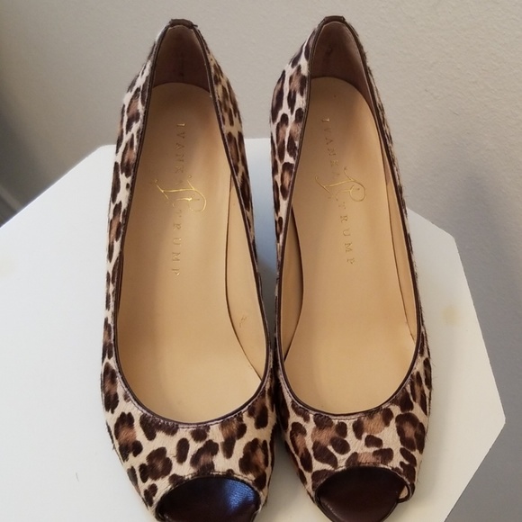 Ivanka Trump Cheetah leather wedges - Picture 2 of 5